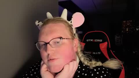 Snapshot of jestar625 chatting on 09/15/25, 07:25 JesikaStar625 online show from 09/15/25, 07:25