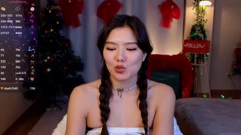 Hi all. My name is Naomi and Im glad to see you in my room  online show from 12/24/24, 07:22