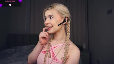 Snapshot of jettahartill chatting on 11/17/25, 05:41 Daryl online show from 11/17/25, 05:41