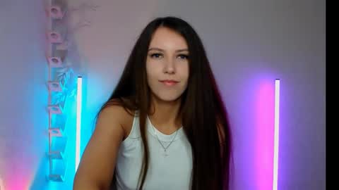 Snapshot of jewelrosse chatting on 11/18/25, 09:41 Jewel online show from 11/18/25, 09:41