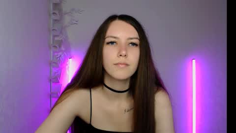 Snapshot of jewelrosse chatting on 12/22/25, 08:06 Jewel online show from 12/22/25, 08:06