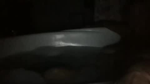 Snapshot of jewelzsquared chatting on 10/18/25, 12:57 jewelzsquared online show from 10/18/25, 12:57