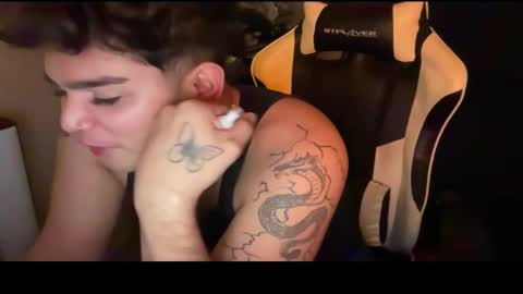 Snapshot of jexrs chatting on 10/22/25, 06:46 jexrs online show from 10/22/25, 06:46