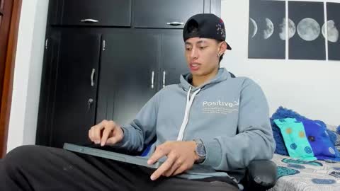 Snapshot of jey_cox23 chatting on 09/13/25, 10:59 jey cox online show from 09/13/25, 10:59