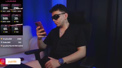 jey keler online show from 12/05/25, 11:08