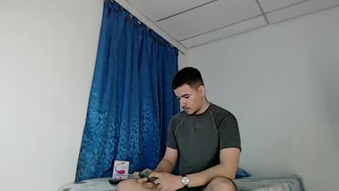 Juan David online show from 02/18/25, 11:19