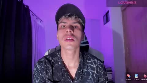 Snapshot of jeyden_camilo chatting on 11/01/25, 08:44 Jeyden Camilo online show from 11/01/25, 08:44