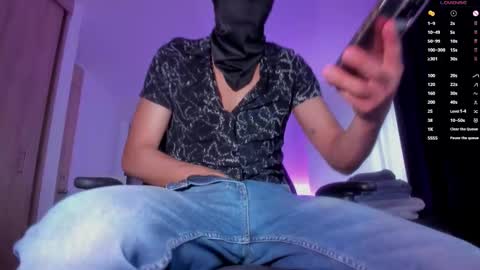 Snapshot of jeyden_camilo chatting on 11/19/25, 09:37 Jeyden Camilo online show from 11/19/25, 09:37