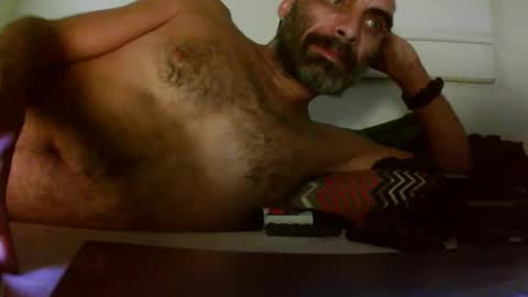 Snapshot of jglarsbel chatting on 02/15/26, 10:25 jglarsbel online show from 02/15/26, 10:25