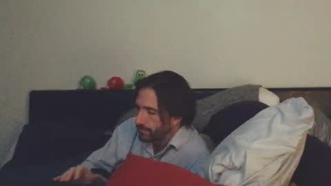 Snapshot of jgquaife chatting on 11/14/25, 06:06 FoxHunter1 online show from 11/14/25, 06:06