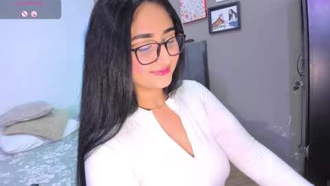 jhackelin  My independent account online show from 02/28/25, 12:32