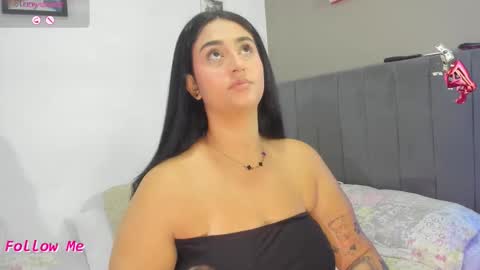 jhackelin  My independent account online show from 11/03/25, 02:35