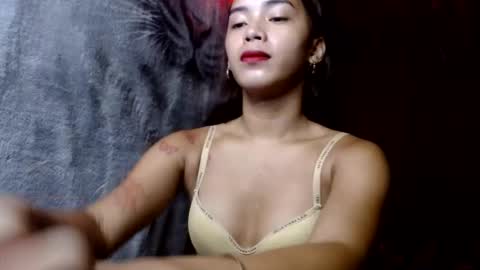 Snapshot of jhane_baltch chatting on 06/09/26, 12:44 jhane baltch online show from 06/09/26, 12:44