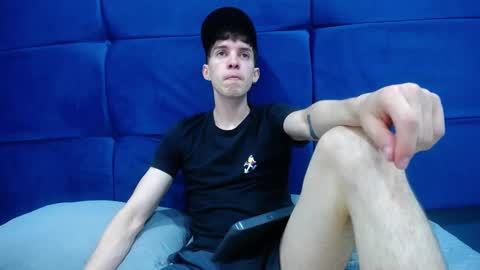 Jheampiero online show from 09/17/25, 01:57