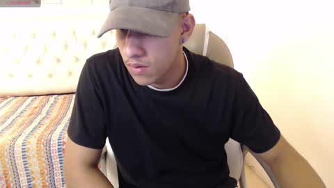 Jheider R. online show from 12/19/24, 04:02