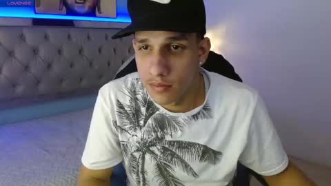 Jheider R. online show from 02/15/25, 03:52