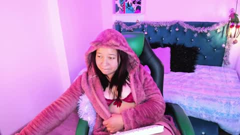 Jhiinny online show from 12/28/24, 04:30