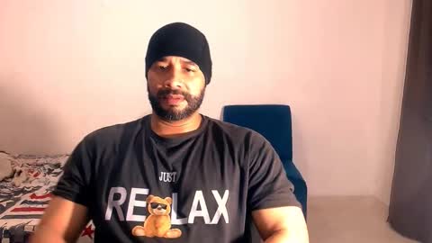 Snapshot of jho173027 chatting on 11/20/25, 11:15 En moreno online show from 11/20/25, 11:15