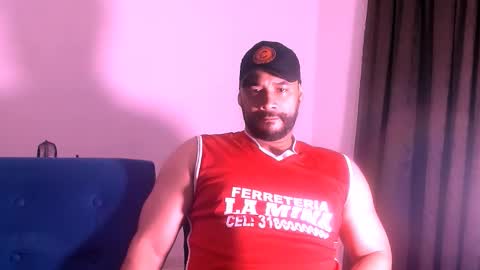 Snapshot of jho173027 chatting on 11/26/25, 11:39 En moreno online show from 11/26/25, 11:39