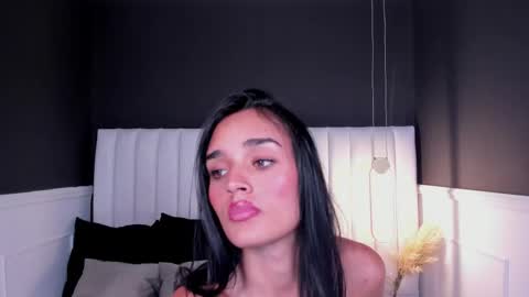 Jhoana  online show from 01/18/25, 11:22
