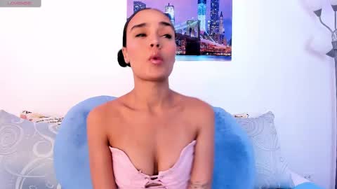 Jhoana  online show from 01/23/25, 05:31
