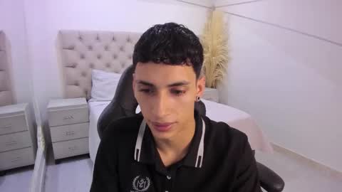 jhoanleandro online show from 12/05/25, 04:10