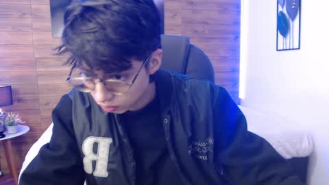 Jhoel online show from 12/27/24, 12:23
