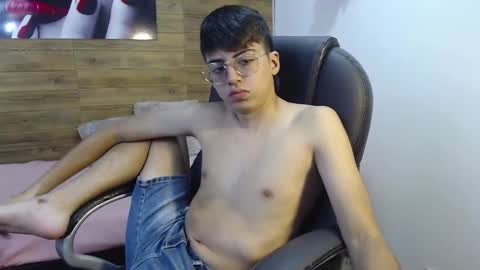 Jhoel online show from 09/22/25, 08:33