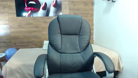 Jhoel online show from 10/12/25, 12:59
