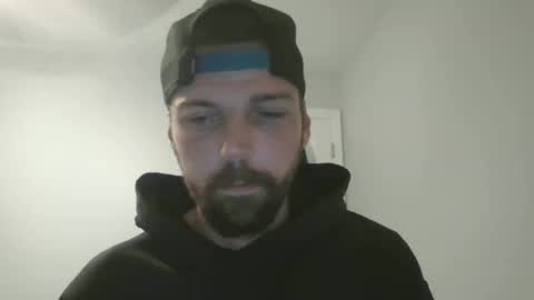 Snapshot of jholls chatting on 01/16/25, 10:34 jholls online show from 01/16/25, 10:34