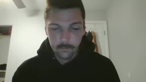 Snapshot of jholls chatting on 02/08/25, 11:13 jholls online show from 02/08/25, 11:13