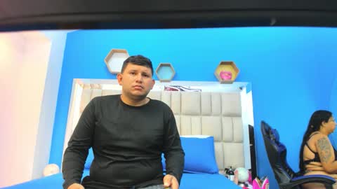 jhon_and_catalina online show from 10/07/25, 12:24