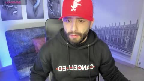 John Bear.... online show from 10/08/25, 11:08