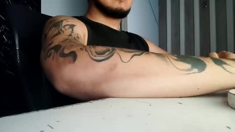 jhon online show from 02/01/25, 10:26