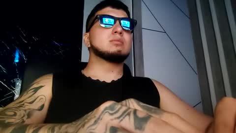 jhon online show from 02/08/25, 06:12