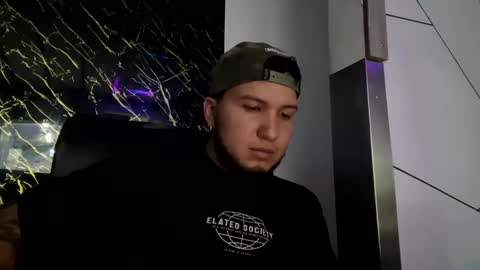 jhon online show from 11/19/25, 03:28