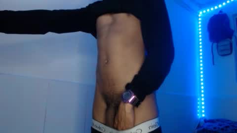 Snapshot of jhon_hot09 chatting on 10/12/25, 05:50 jhon_hot09 online show from 10/12/25, 05:50