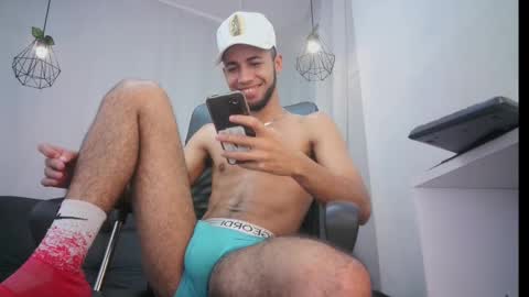 jhon_malo online show from 02/05/25, 08:32