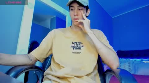 Jhon online show from 10/01/25, 02:23