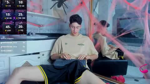 Jhon online show from 10/10/25, 02:21