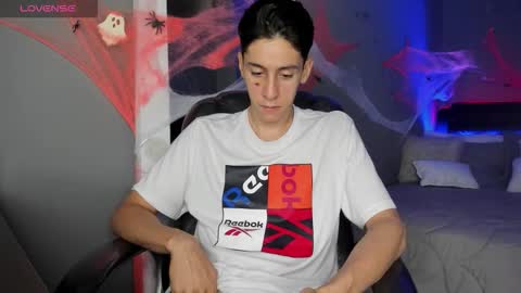 Jhon online show from 10/17/25, 01:03