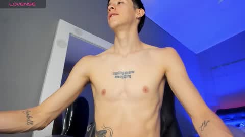 Snapshot of jhon_snow__ chatting on 11/07/25, 03:12 Jhon online show from 11/07/25, 03:12