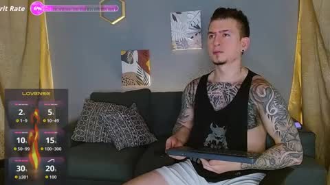 Snapshot of jhon_thorner2 chatting on 09/18/25, 04:36 jhon online show from 09/18/25, 04:36