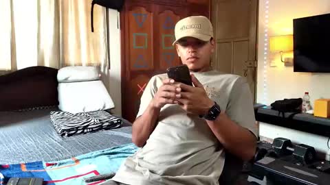 Snapshot of jhon_wich2 chatting on 12/03/25, 05:11 Jhon wich2 online show from 12/03/25, 05:11