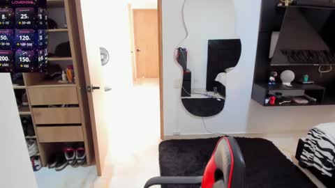 jhonaldsw online show from 10/07/25, 02:03