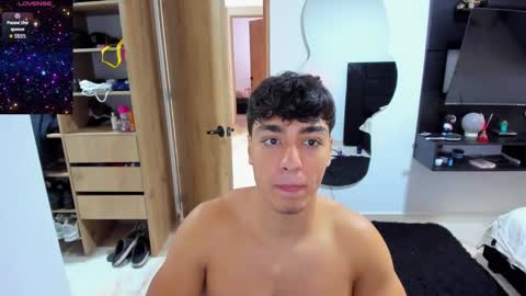 jhonaldsw online show from 10/12/25, 02:05