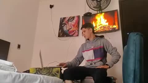 jhon online show from 01/04/25, 03:07