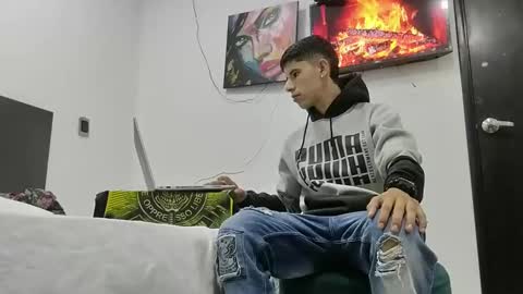 jhon online show from 01/19/25, 02:57