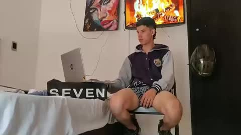 jhon online show from 02/07/25, 03:08