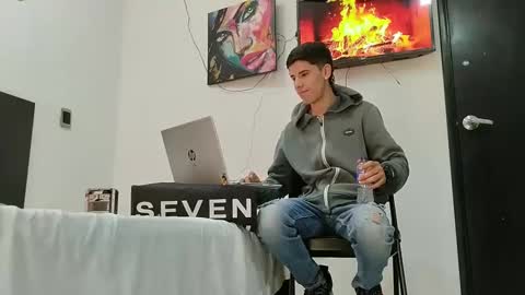 jhon online show from 02/28/25, 07:14